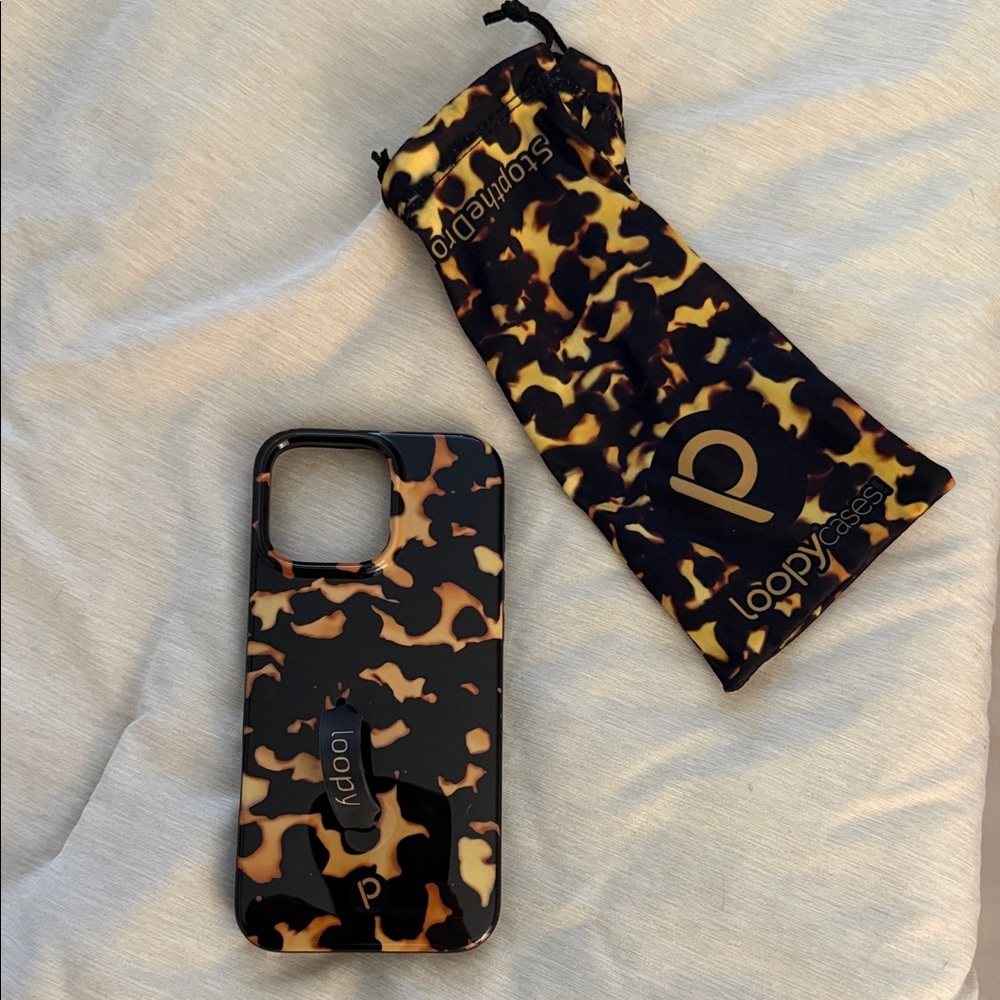 Loopy Tortoise Shell iPhone 16 Pro Max case